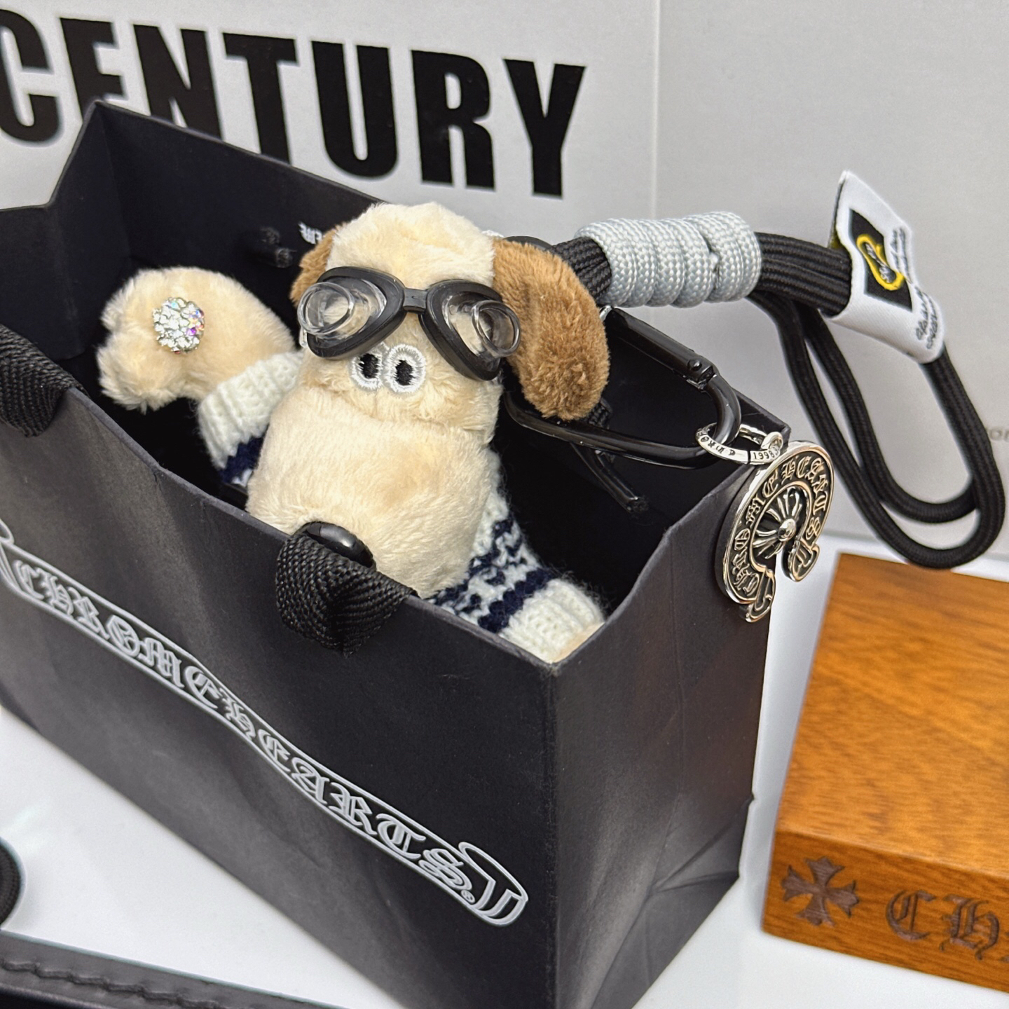 クロムハーツ「Chrome Hearts」バッグチャーム - すべてのトレンドバッグに合わせて、クールでキュートなスタイルを