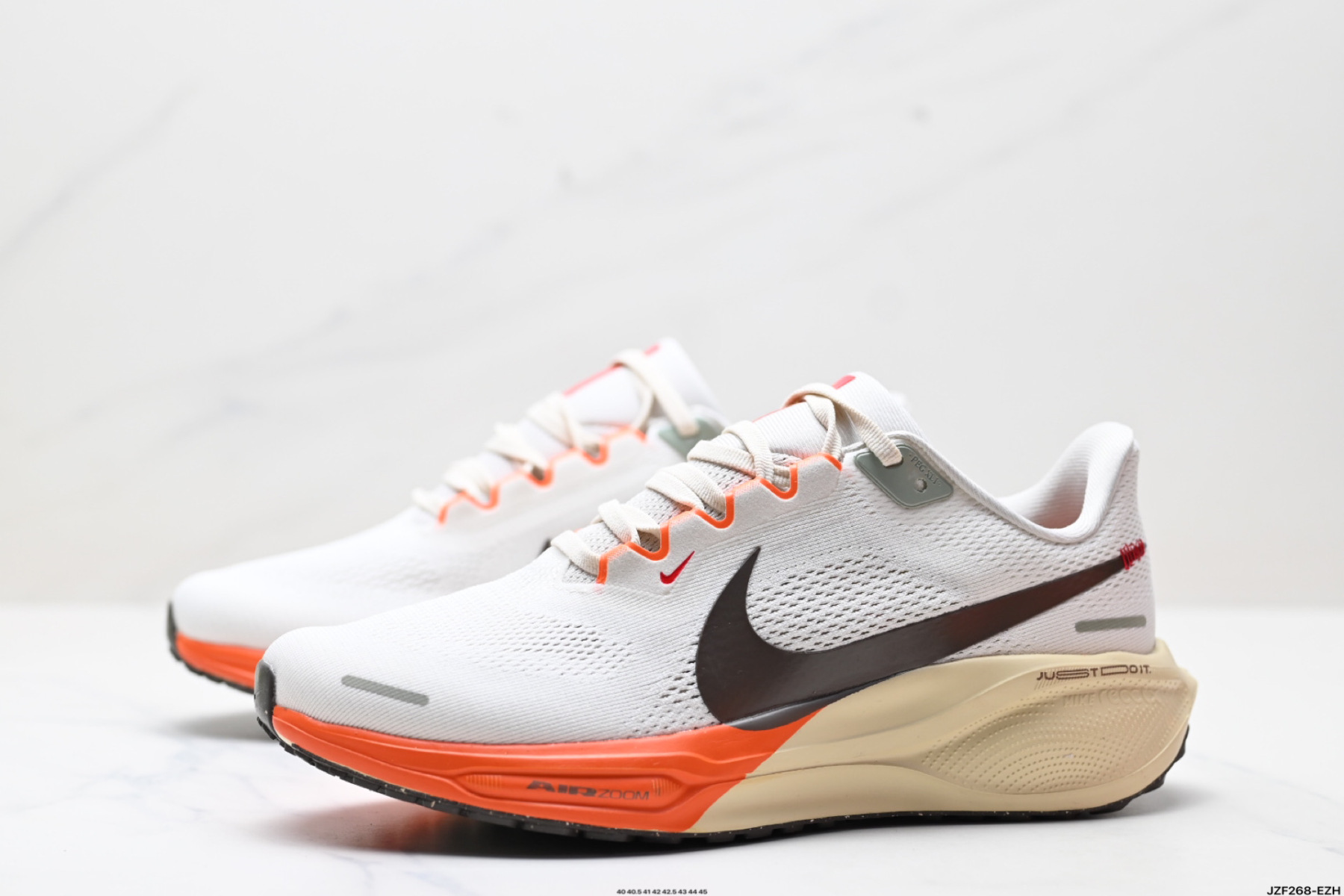 ナイキ「Nike」ク ロー カジュアルスニーカー