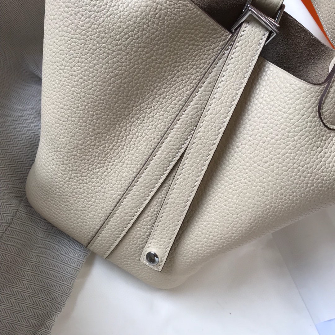 エルメス「Hermès」ピコタン ロック 18 バッグ「Picotin Lock 18 Bag」