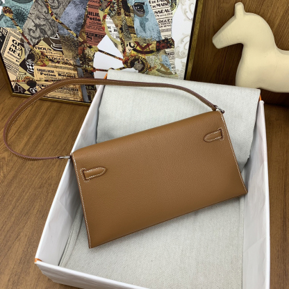 エルメス「Hermès」Kelly Elan 27cm Chèvreレザー アンダーアームバッグ（ゴールドブラウン/シルバーハードウェア）