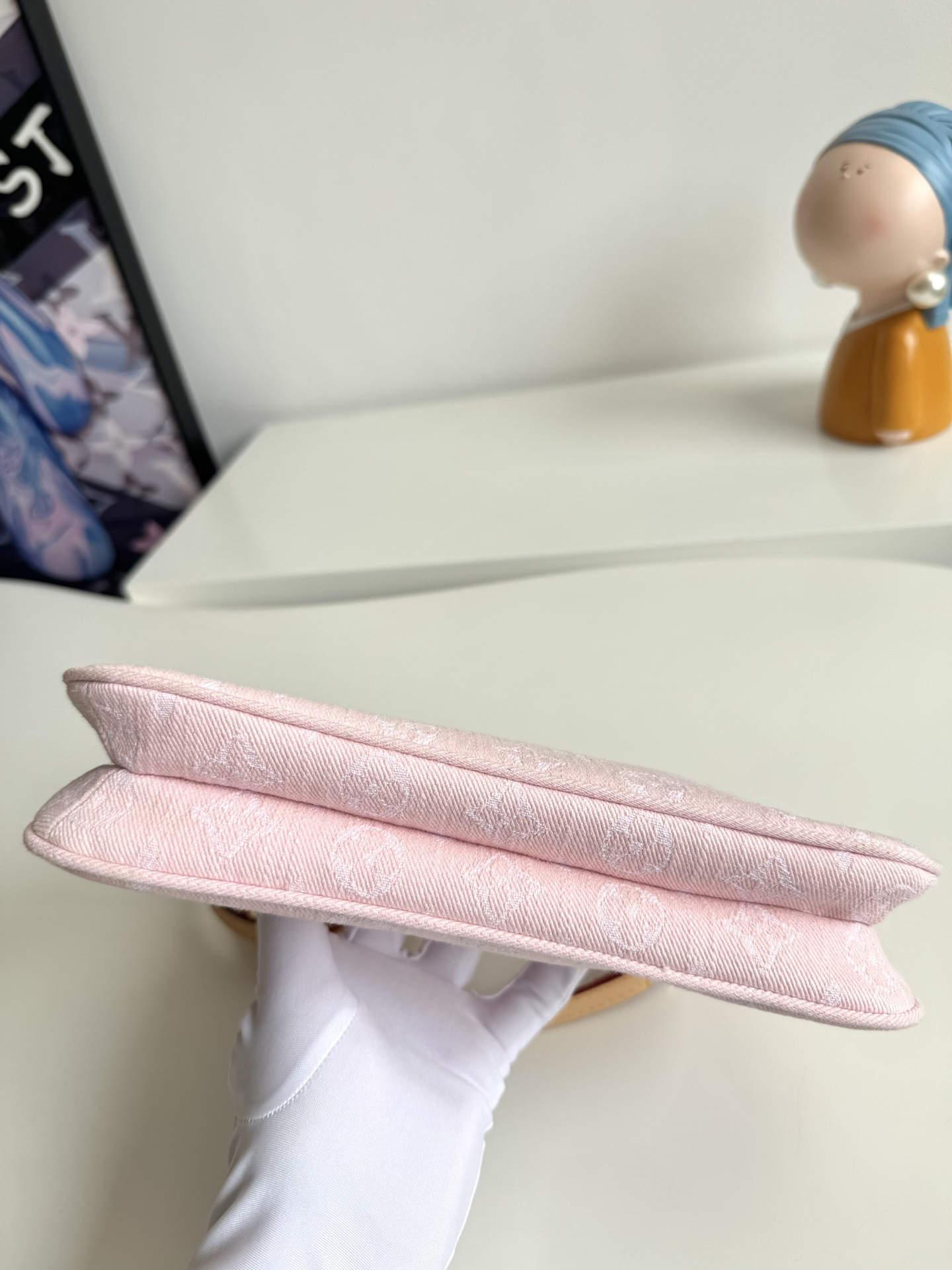 ルイ・ヴィトン「Louis Vuitton」Liv Pochette ハンドバッグ