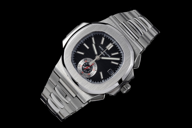 パテック フィリップ「Patek Philippe」ノーチラス クロノグラフ パテック フィリップ 40MM