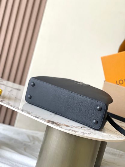 ルイ・ヴィトン「Louis Vuitton」 CarryAll ハンドバッグ