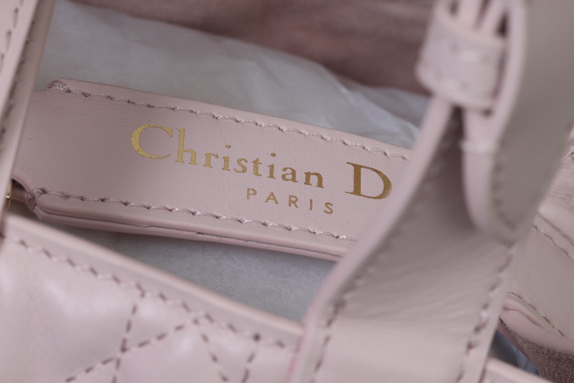 ディオール「Dior」Toujours ハンドバッグ センター（ラベンダーピンク カーフレザー）