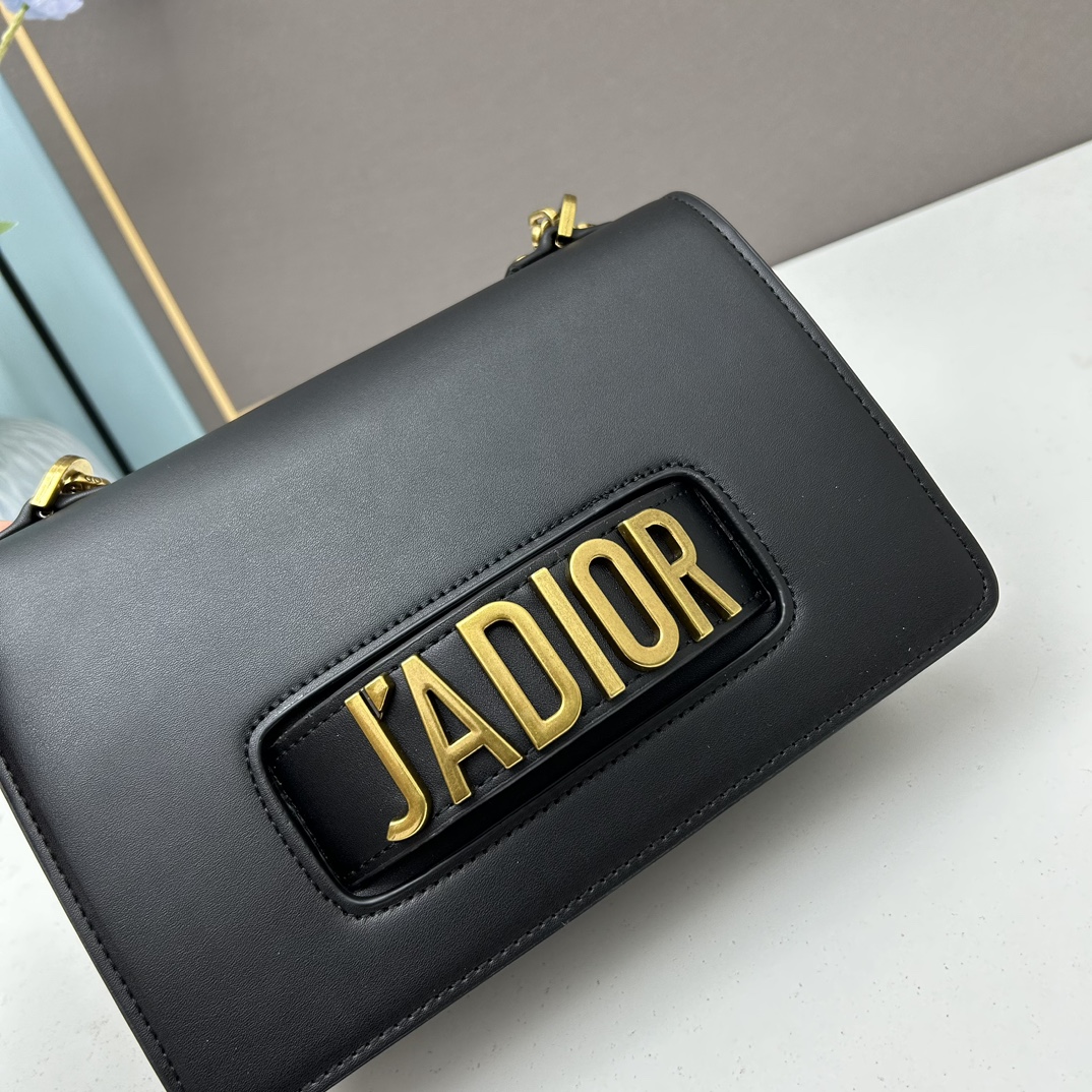 ディオール「Dior」 アップグレード版 ロゴ付きチェーン 350