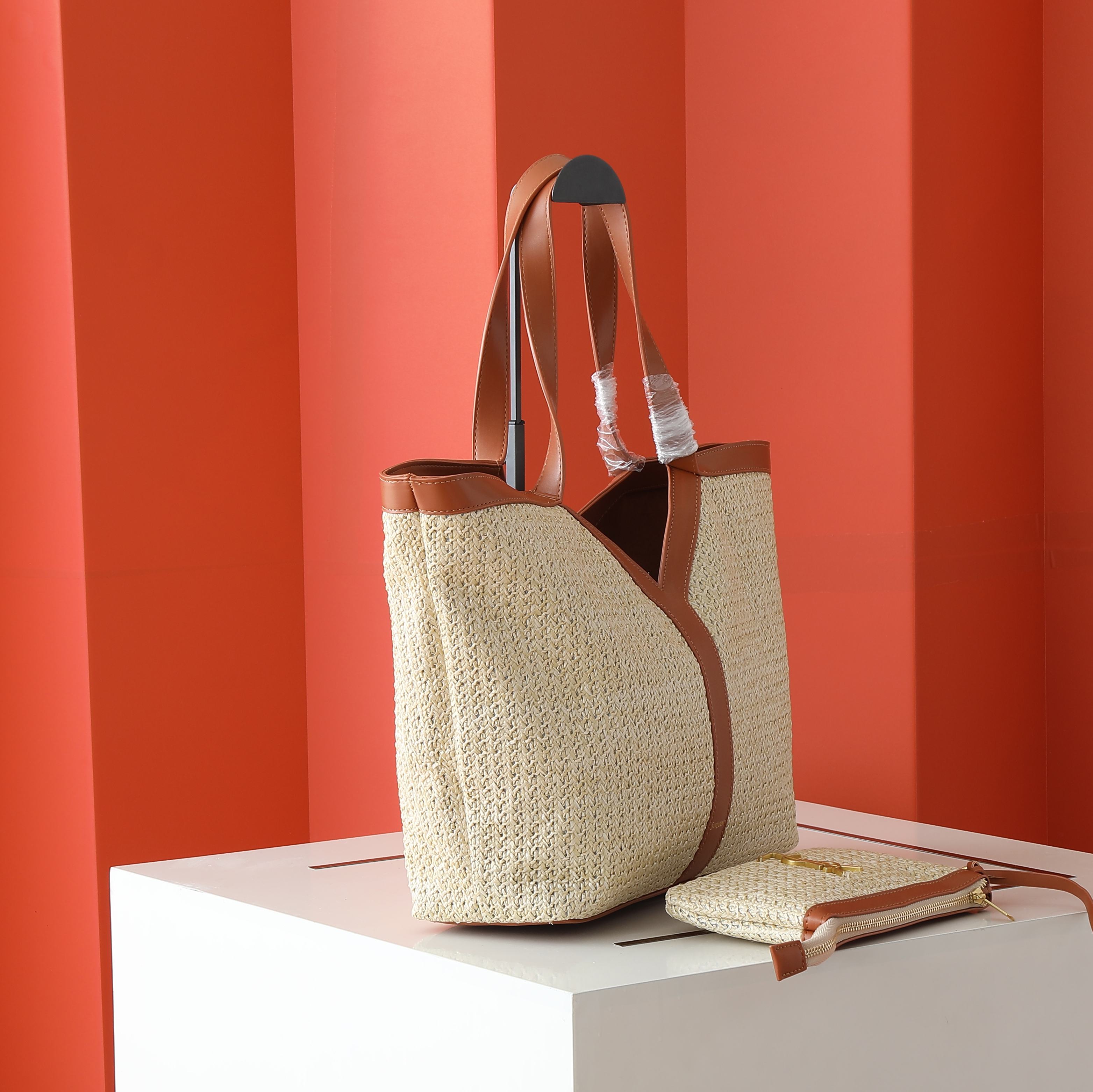 サンローラン「Saint Laurent」ICARE ラフィア トートバッグ