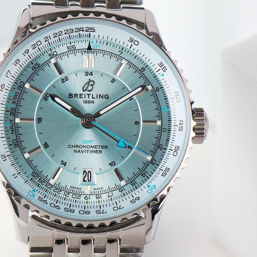 ブライトリング［Breitling］ナビタイマー1 B01 クロノグラフ 43 腕時計40MM