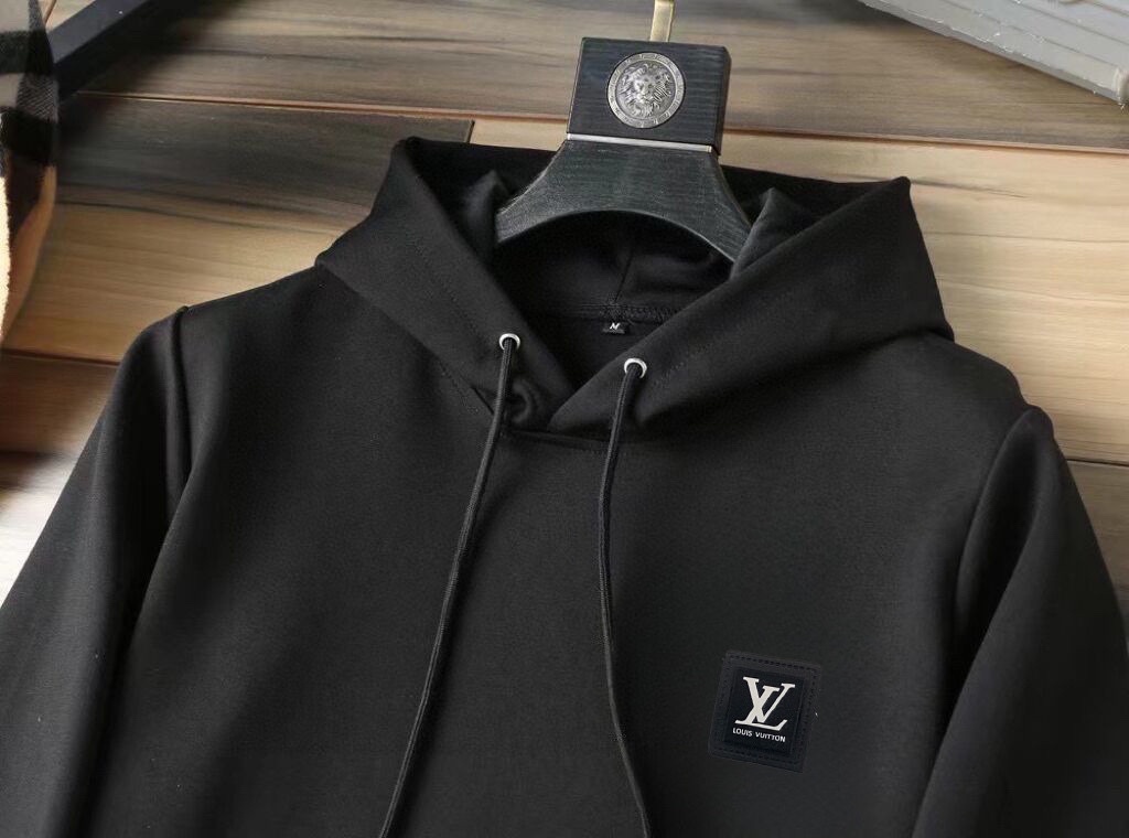 ルイ・ヴィトン「Louis Vuitton」2025年新作 爆売れスウェットスーツ