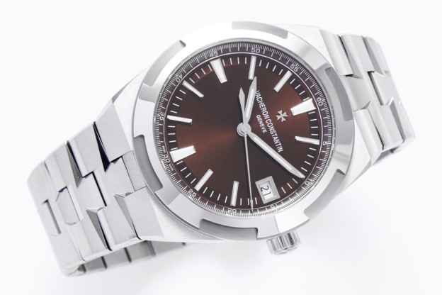 ヴァシュロン コンスタンタン「Vacheron Constantin」オーヴァーシーズ メンズウォッチ41MM