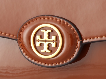 トリー バーチ「Tory Burch」フラップメッセンジャーバッグ ショルダーバッグ