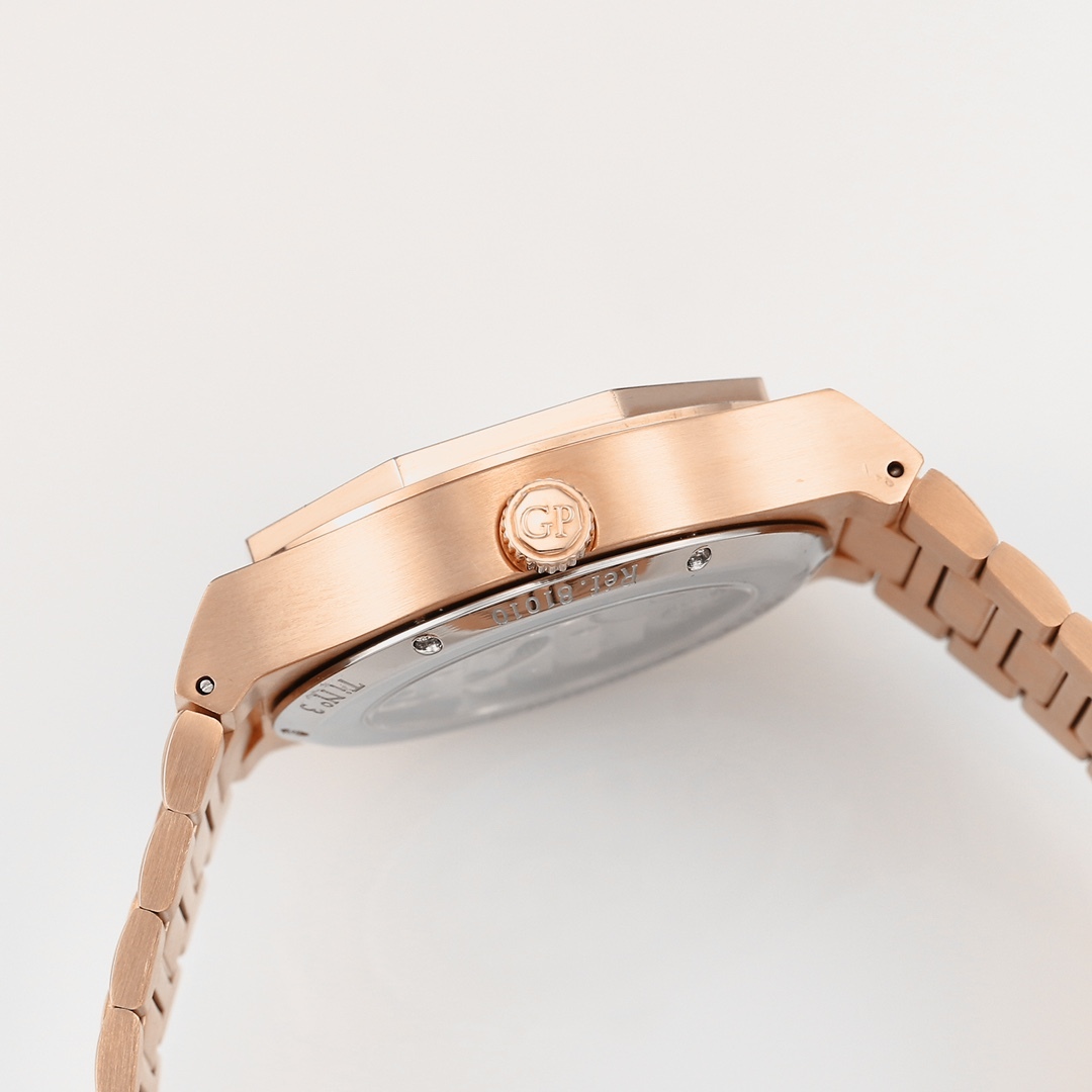 ジラール・ペルゴ「Girard-Perregaux」ラウレアート クロノグラフ トゥールビヨン 腕時計42MM