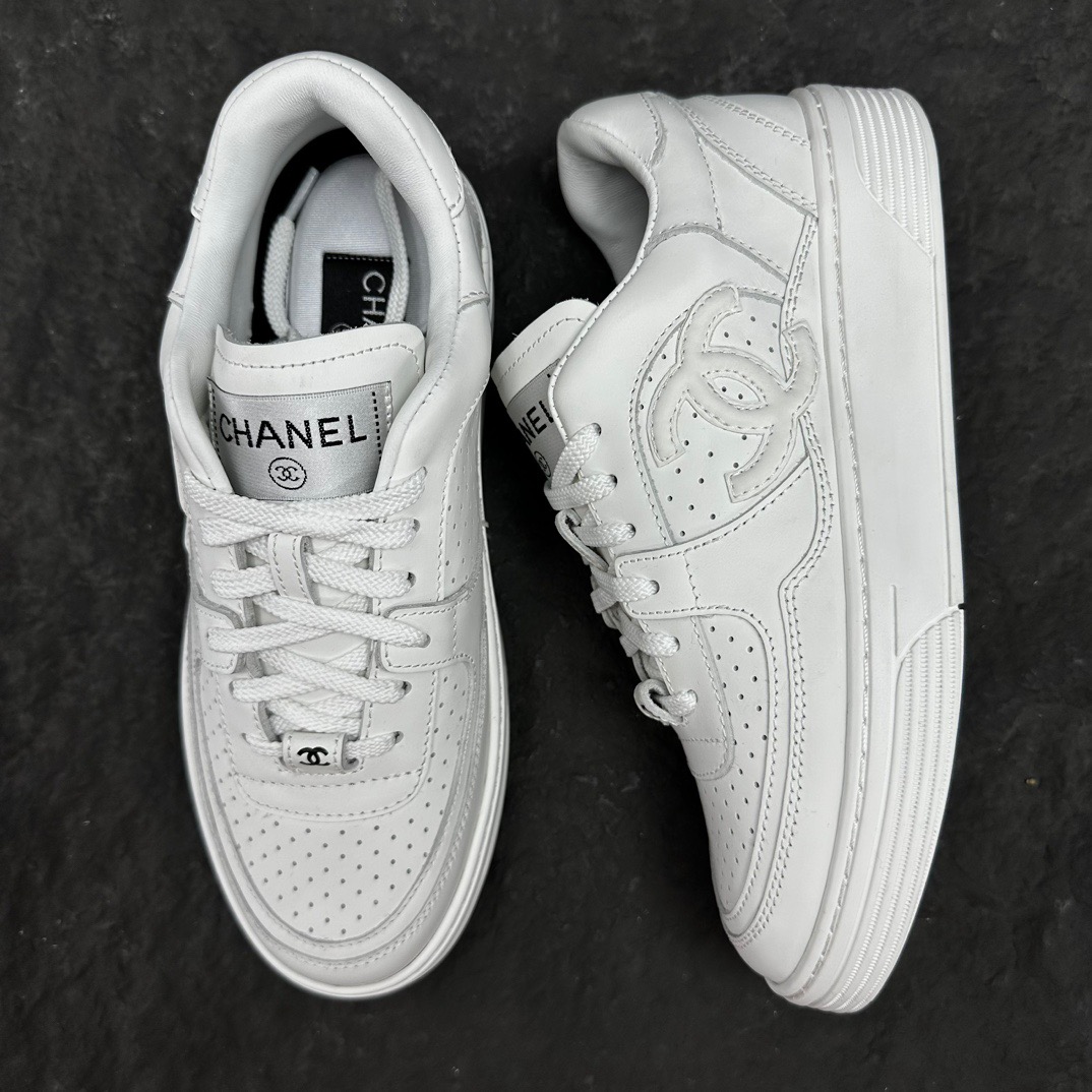 シャネル［Chanel］2023SS エアフォース1 インスパイアード ラムスキンスニーカー-ISETAN PRESTIGE CURATED