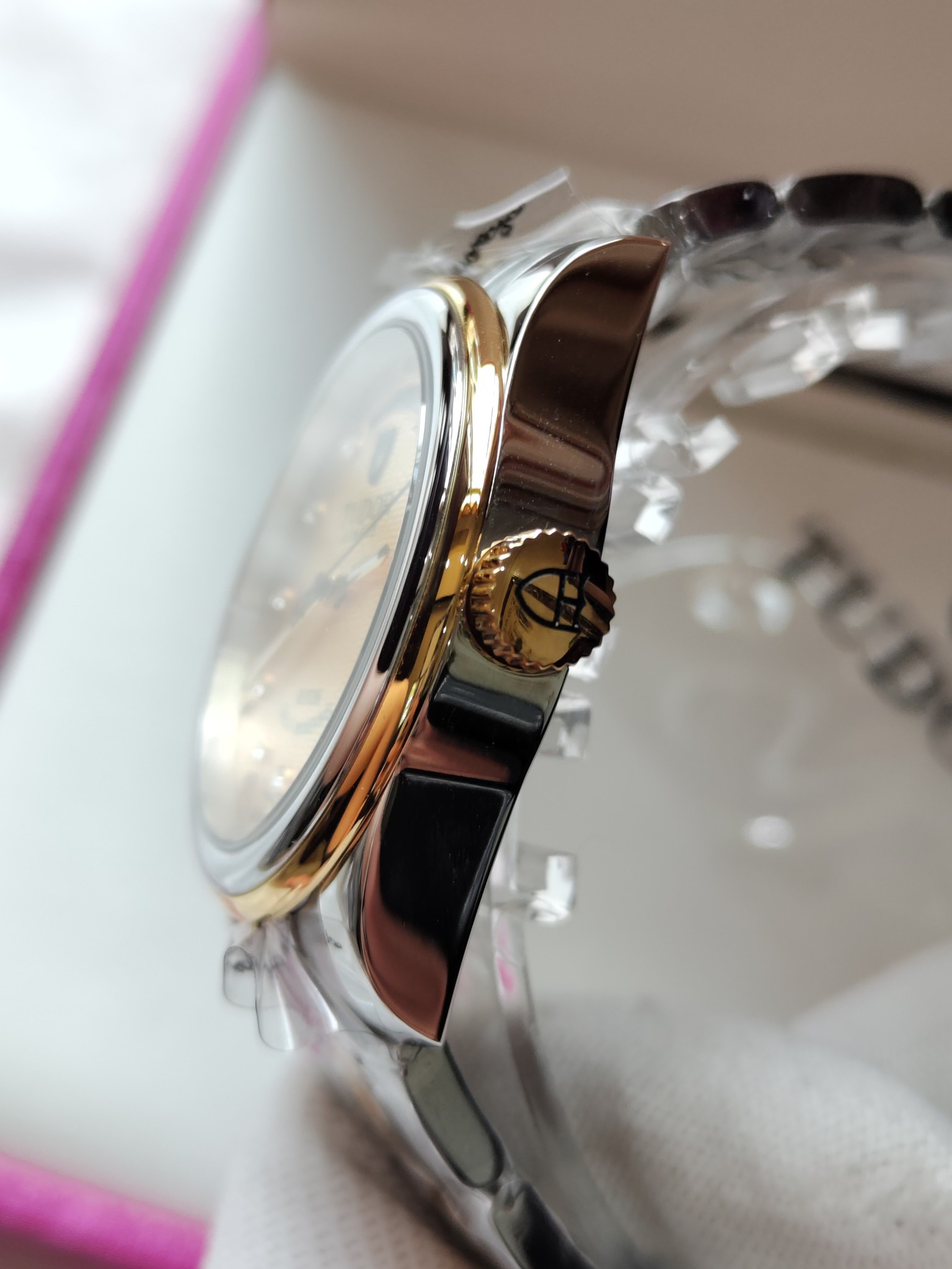 チューダー「Tudor」ジュラ カレンダー 腕時計41MM