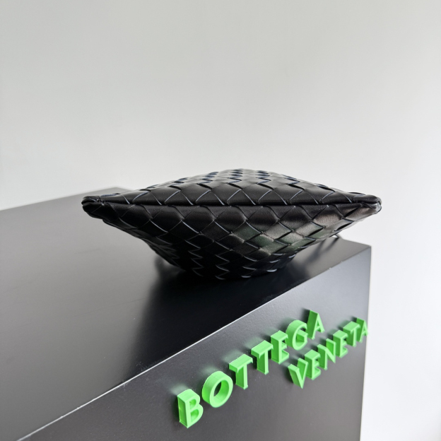 ボッテガ・ヴェネタ「Bottega Veneta」ドストバッグ ミニ アーバンショルダーバッグ