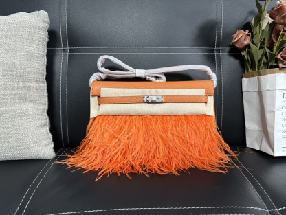 エルメス「Hermès」  ケリー エラン シャムキラ フェザー レザー ショルダーバッグ