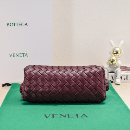 ボッテガ・ヴェネタ「Bottega Veneta」ローレン1980 レザーショルダーバッグ