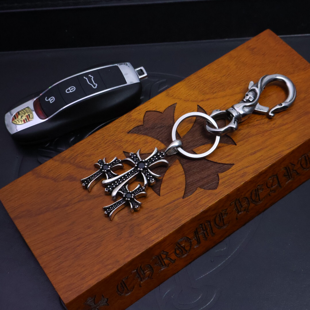 クロムハーツ「Chrome Hearts」キーホルダー＆バッグチャーム - トレンドシンボル