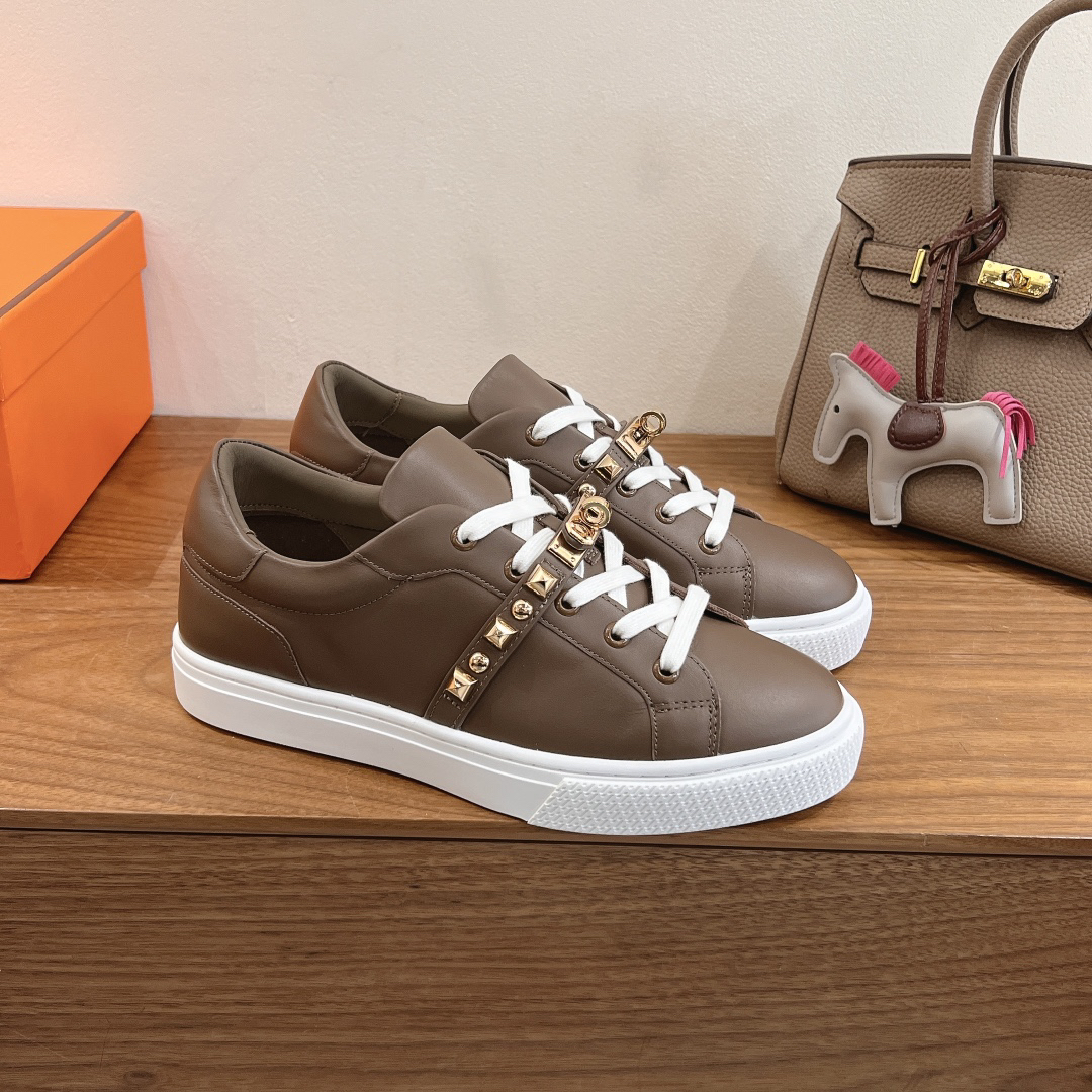 エルメス［Hermès］アイコニック カップルスニーカー