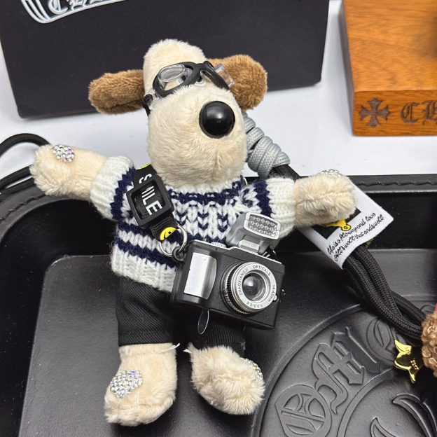 クロムハーツ「Chrome Hearts」バッグチャーム - すべてのトレンドバッグに合わせて、クールでキュートなスタイルを