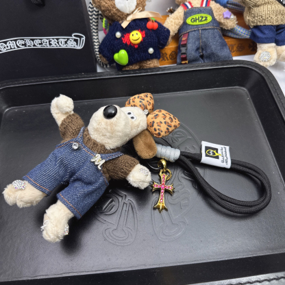 クロムハーツ「Chrome Hearts」バッグチャーム - すべてのトレンドバッグに合わせて、クールでキュートなスタイルを