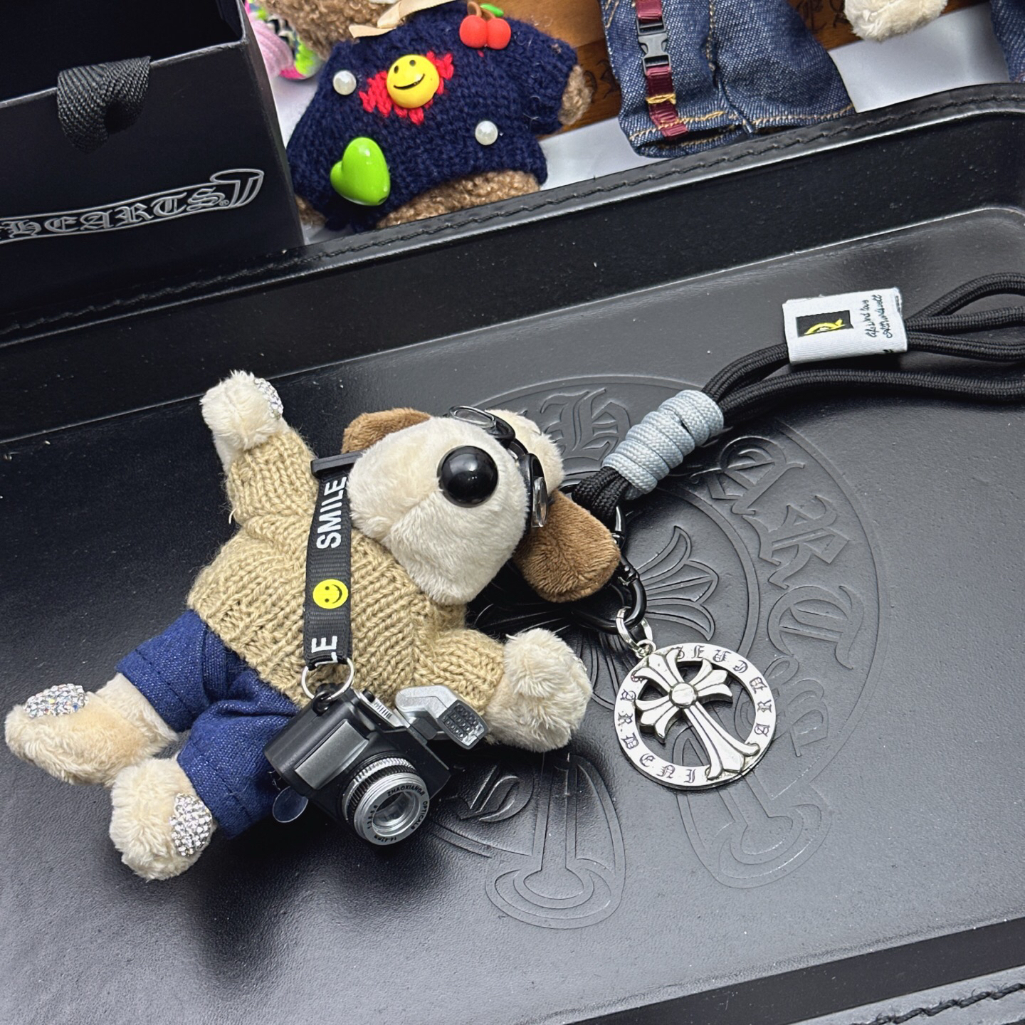 クロムハーツ「Chrome Hearts」バッグチャーム - すべてのトレンドバッグに合わせて、クールでキュートなスタイルを