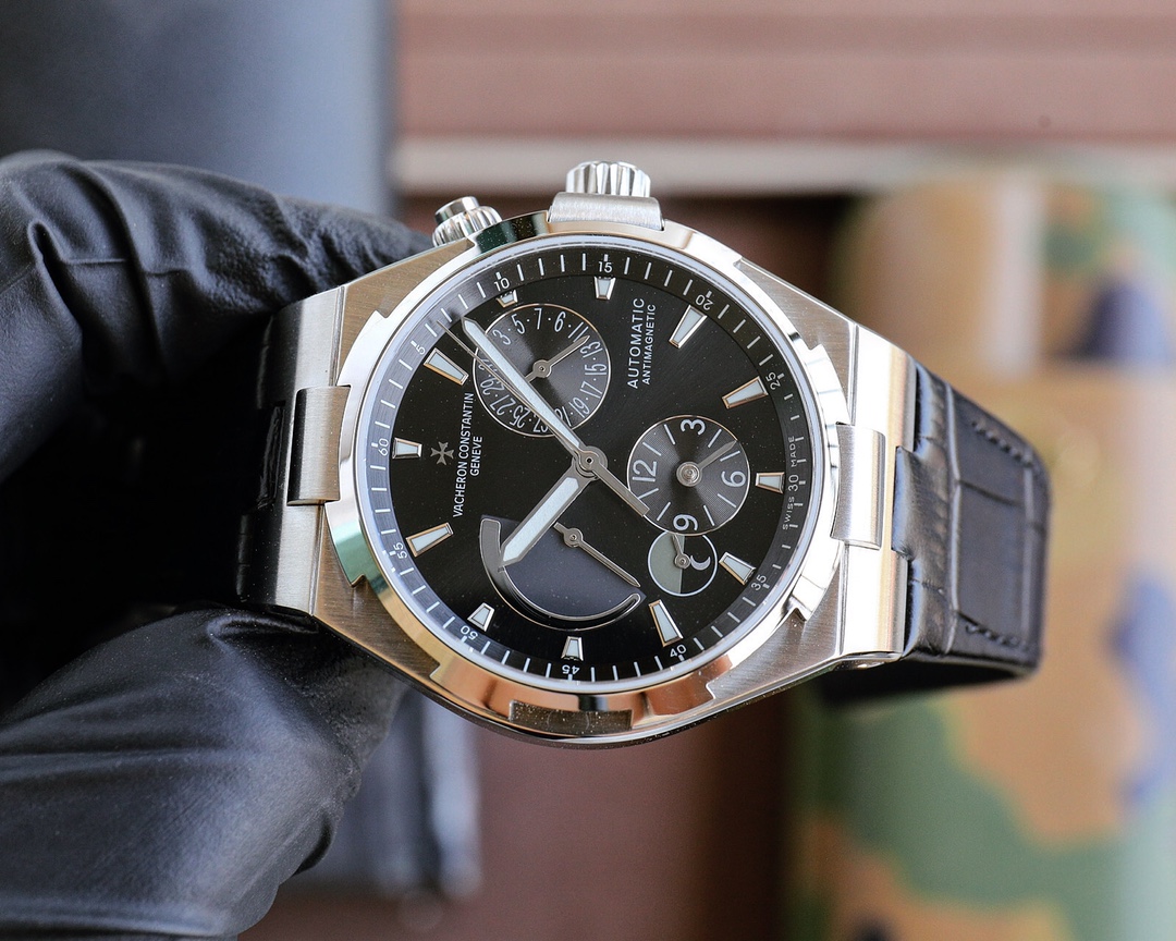 ヴァシュロン・コンスタンタン「Vacheron Constantin」 オーバーシーズ 縦横四海 マルチファンクション 腕時計40MM