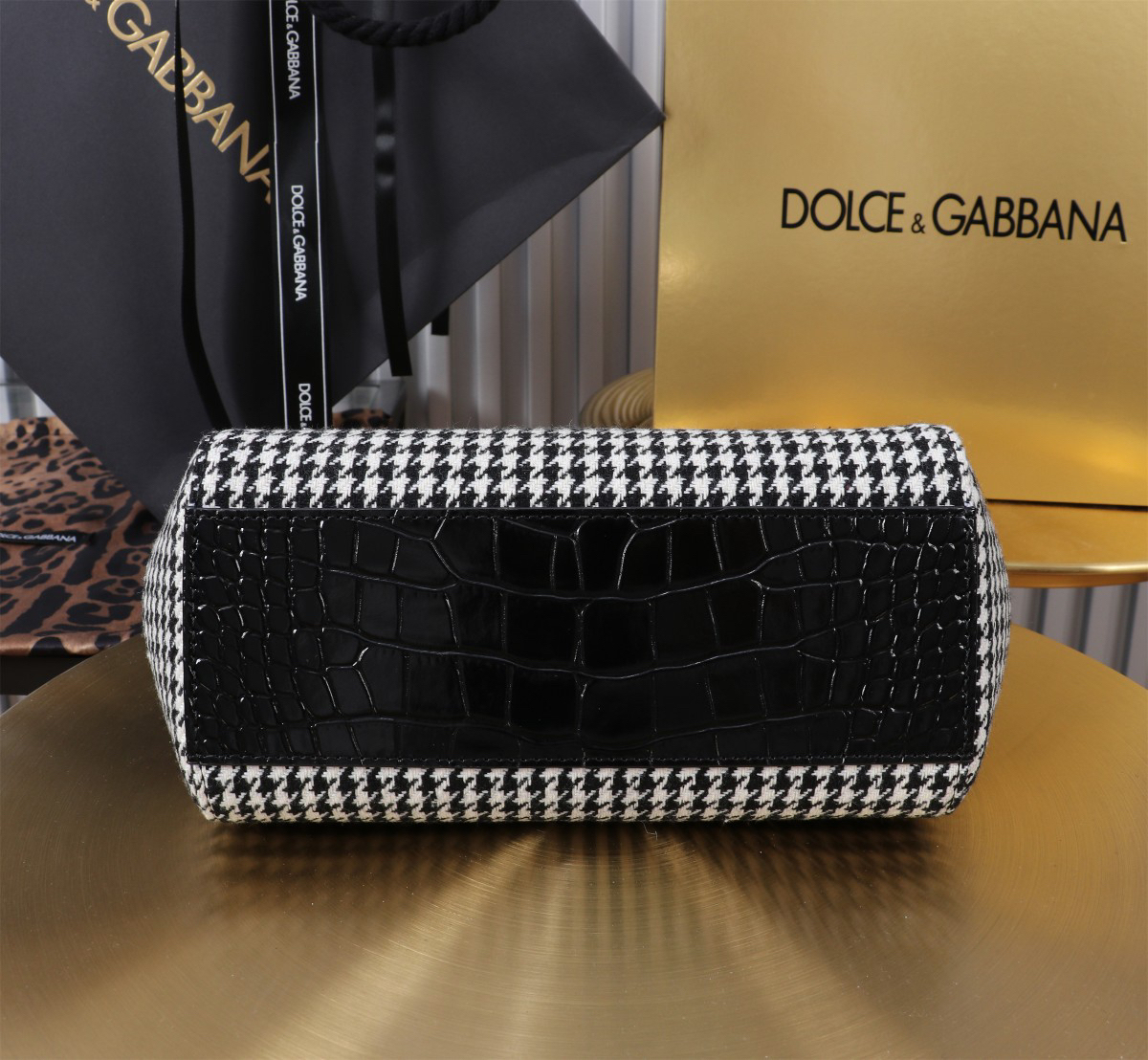 ドルチェ・アンド・ガッバーナ「D&G」クロコダイルエンボス ツイード トップハンドルバッグ