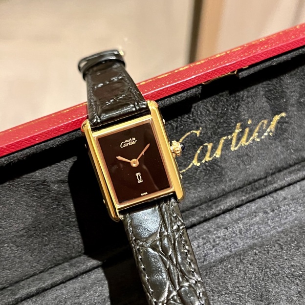 カルティエ［Cartier］タンク ムスト ドゥ 限定モデル 腕時計23*30MM