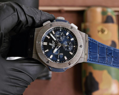 ウブロ［Hublot］ ビッグバン 4100 クロノグラフ メンズウォッチ