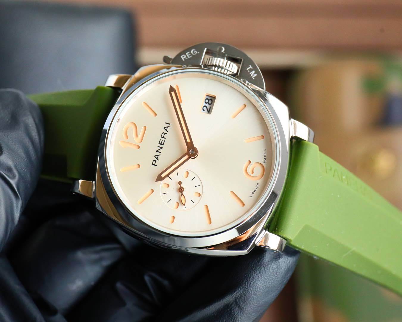 パネライ［Panerai］ルミノール ドゥエ シリーズ メカニカルウォッチ42MM