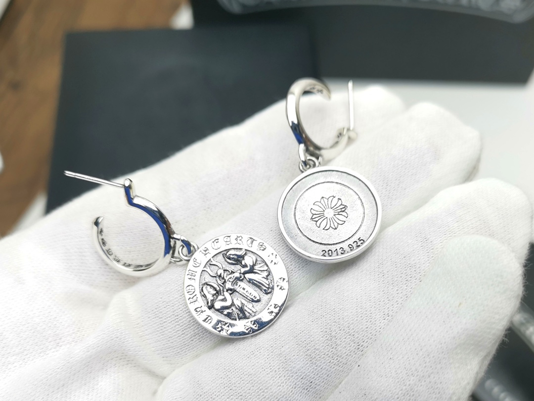 クロムハーツ「Chrome Hearts」クラシックヴィンテージ＆モダン イヤリング/ピアス/イヤカフ - ユニセックス