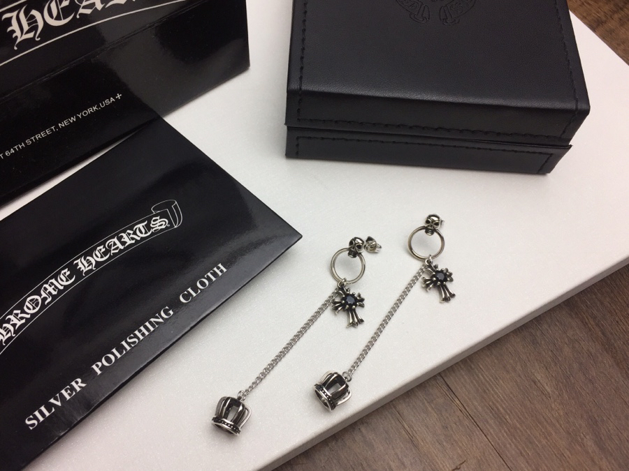 クロムハーツ「Chrome Hearts」クラシックヴィンテージ＆モダン イヤリング/ピアス/イヤカフ - ユニセックス