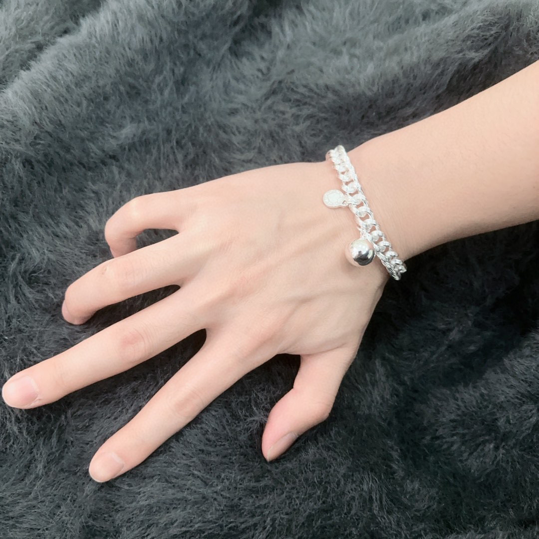 ティファニー「Tiffany & Co.」ポリッシュドシルバーリンク ブレスレット