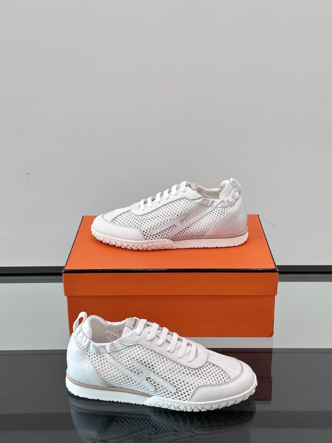 エルメス［Hermès］ ペアルック モダンランナー ホワイトベース