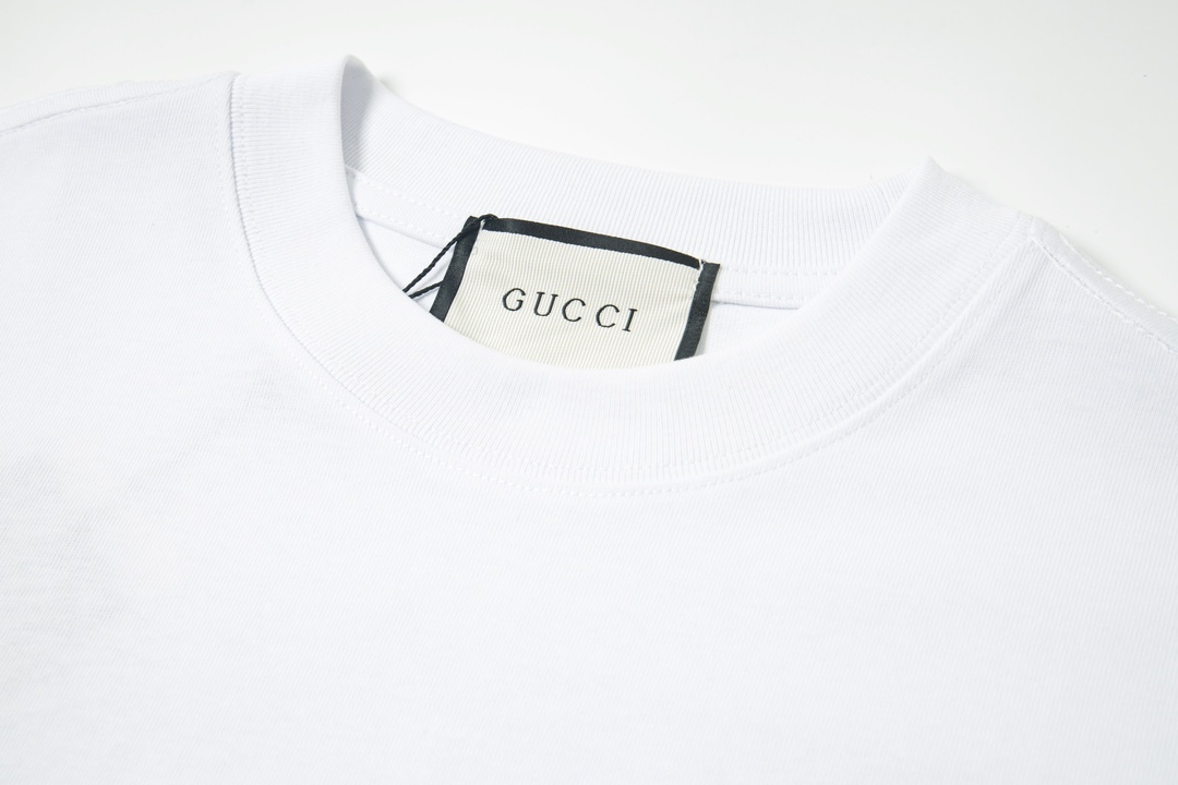 グッチ「Gucci」2025春夏 ダブルプリント ショートスリーブTシャツ