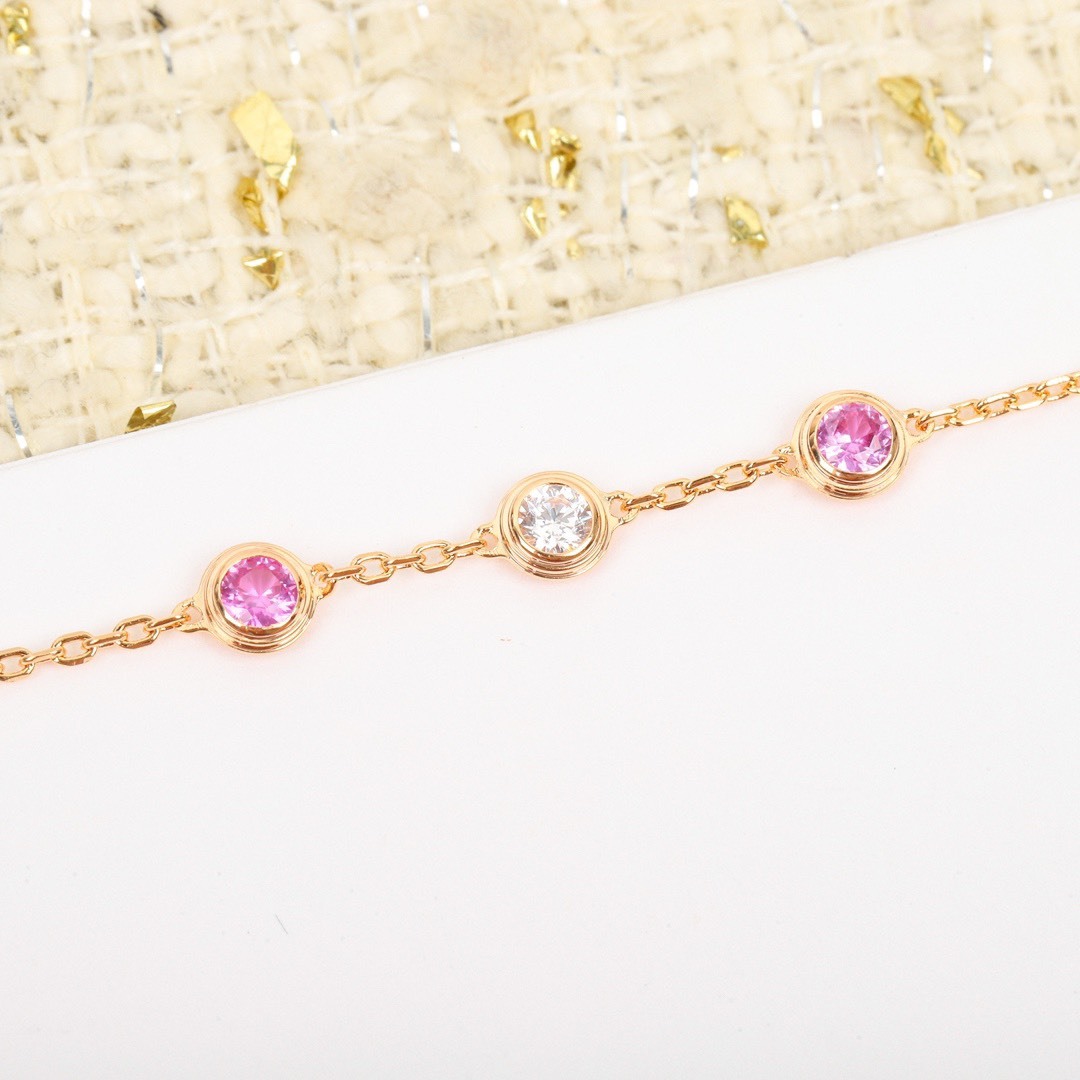 カルティエ「Cartier」トライアングル ダイヤモンド ブレスレット