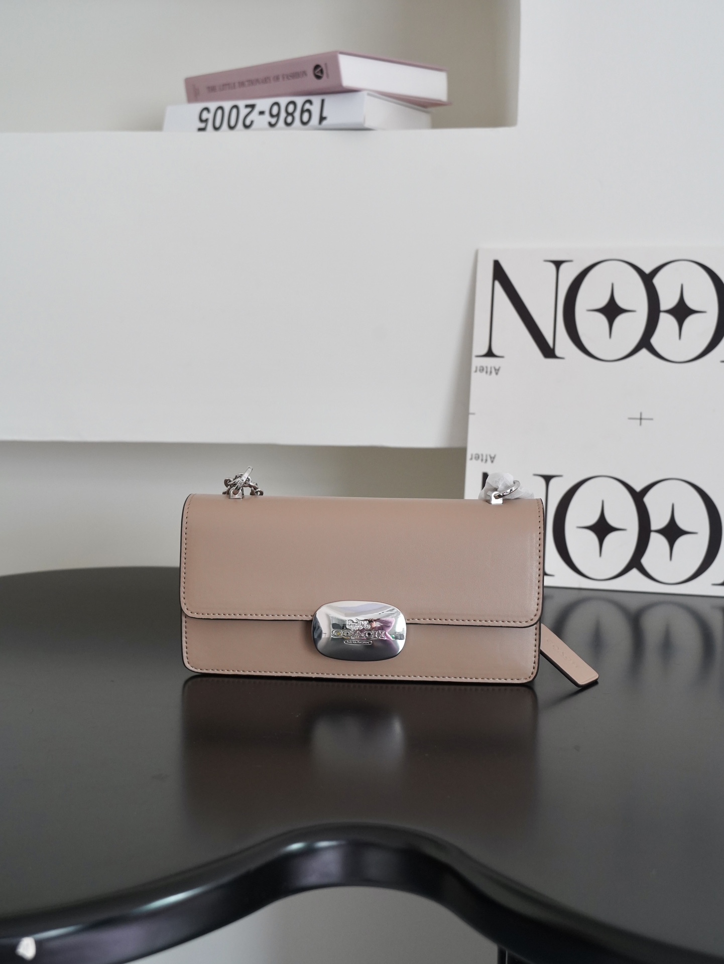 コーチ「Coach」ニューコレクション Eliza チェーンバッグ