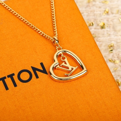 ルイ・ヴィトン「Louis Vuitton」FALL IN LOVE HEART ネックレス