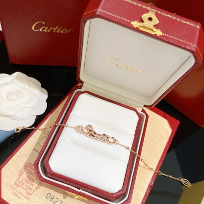 カルティエ「Cartier」パンテール スポッテッド ダイヤモンド エメラルド ブレスレット