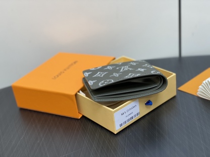 ルイ-ヴィトン(Louis Vuitton) ポルトフォイユ･ミュルティプル