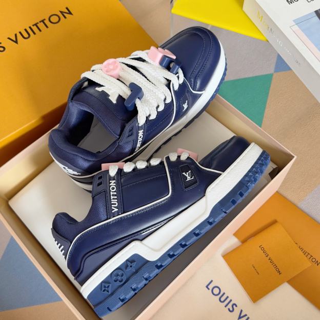 「コラボモデル」Louis Vuitton x Trainer Maxi スニーカー