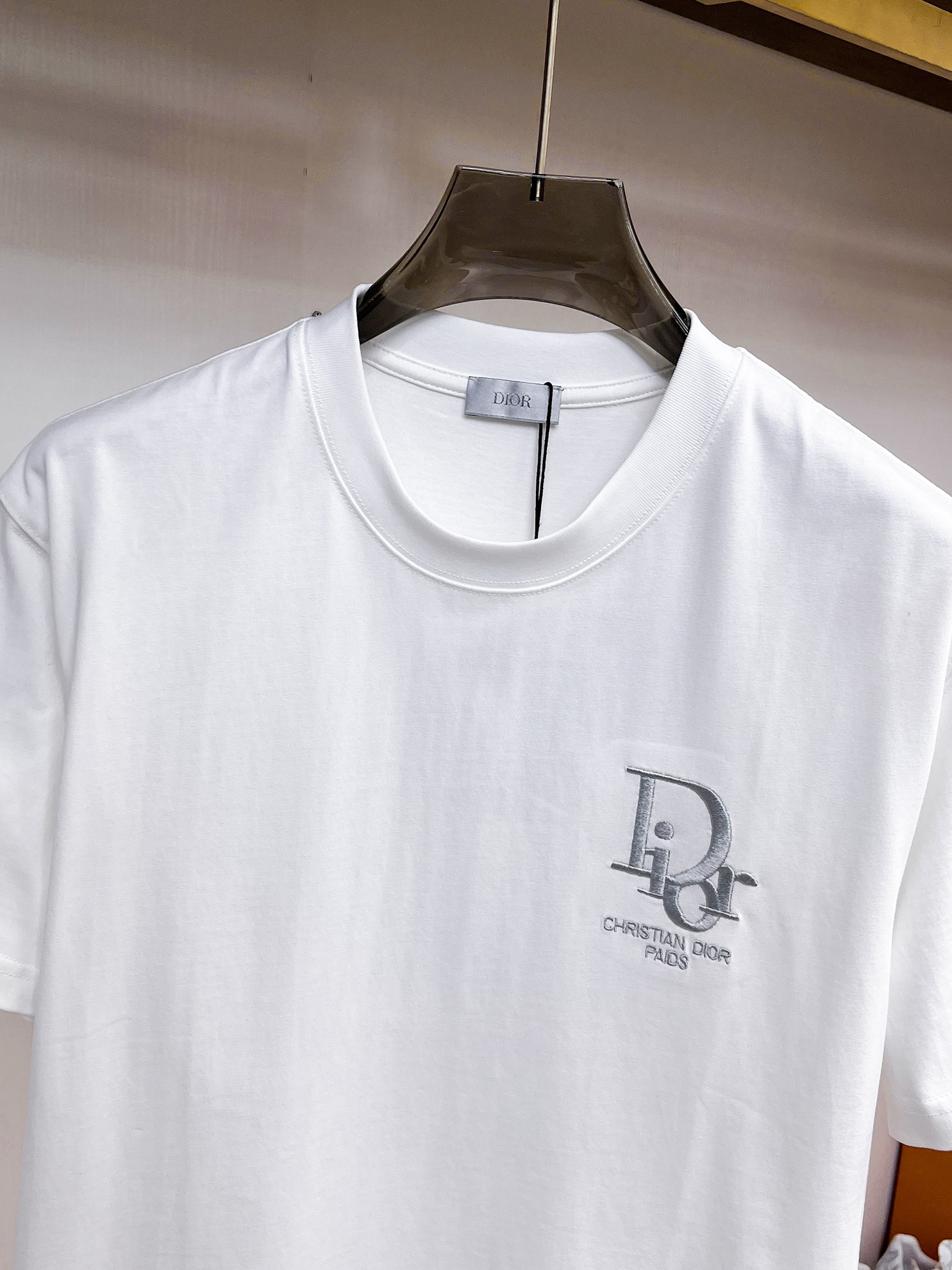 ディオール「Dior」25SS プレミアム エンブロイダリー ロゴTシャツ
