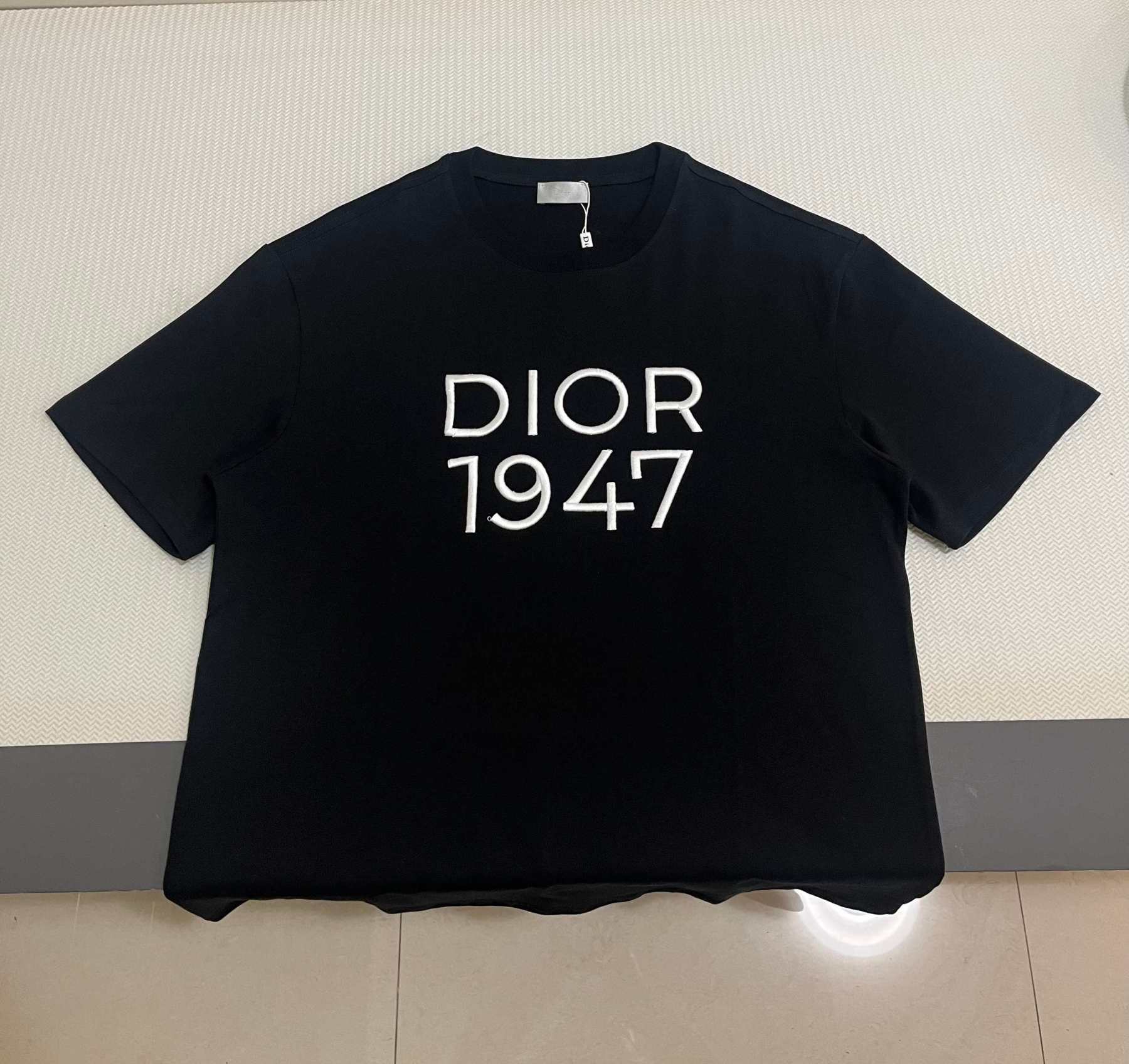 ディオール「Dior」25SS プレステージ エンブロイダリー クルーネックTシャツ
