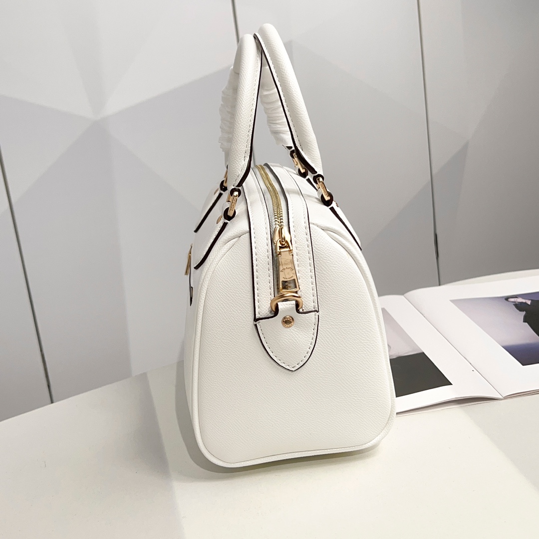 コーチ「Coach」 Rowan ラージサイズ ボストンバッグ