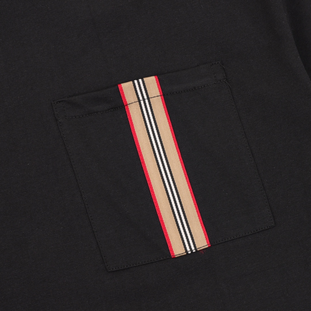 バーバリー「Burberry」ポケット ストライプテープ Tシャツ カップルモデル