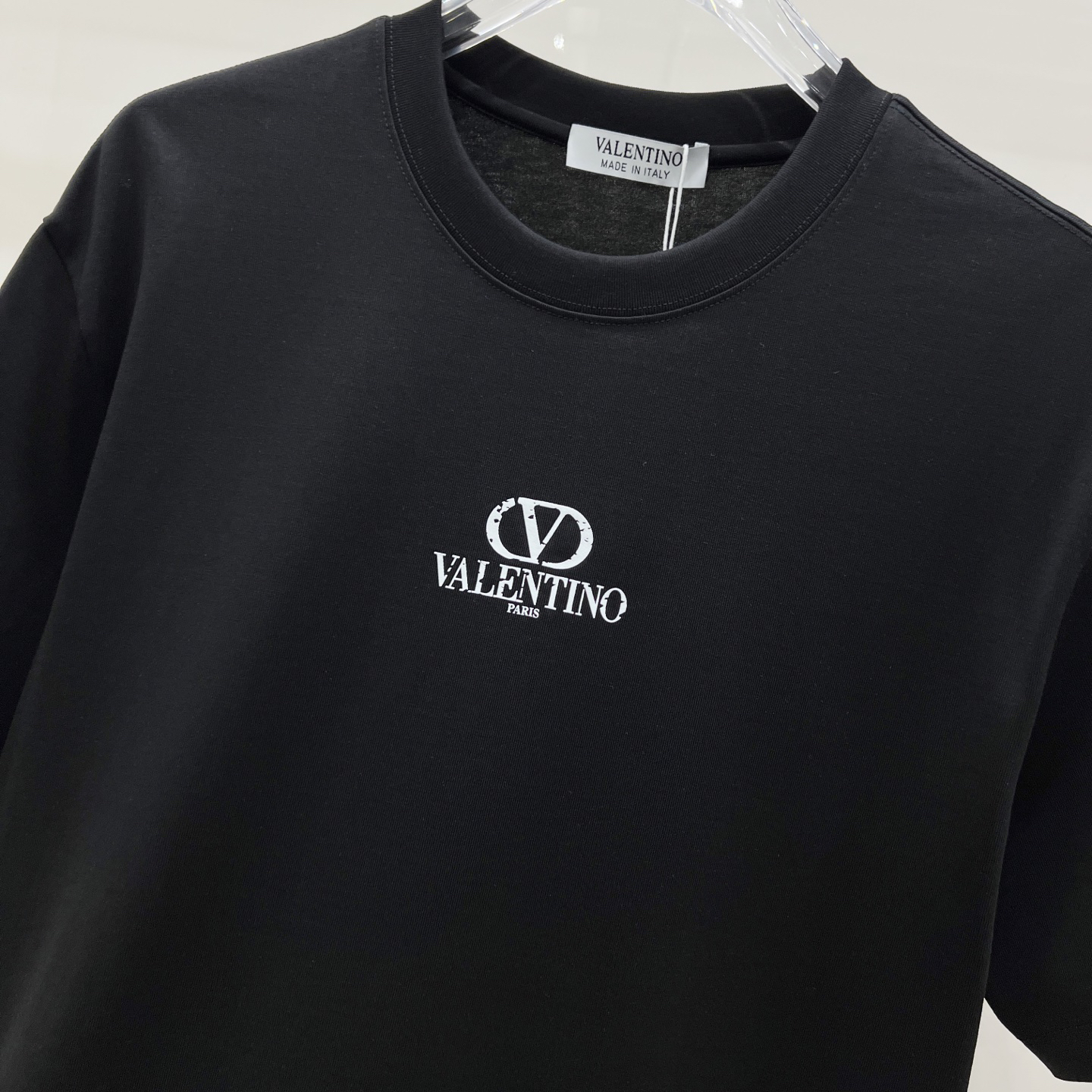 ヴァレンティノ「Valentino」最新半袖クルーネックTシャツ