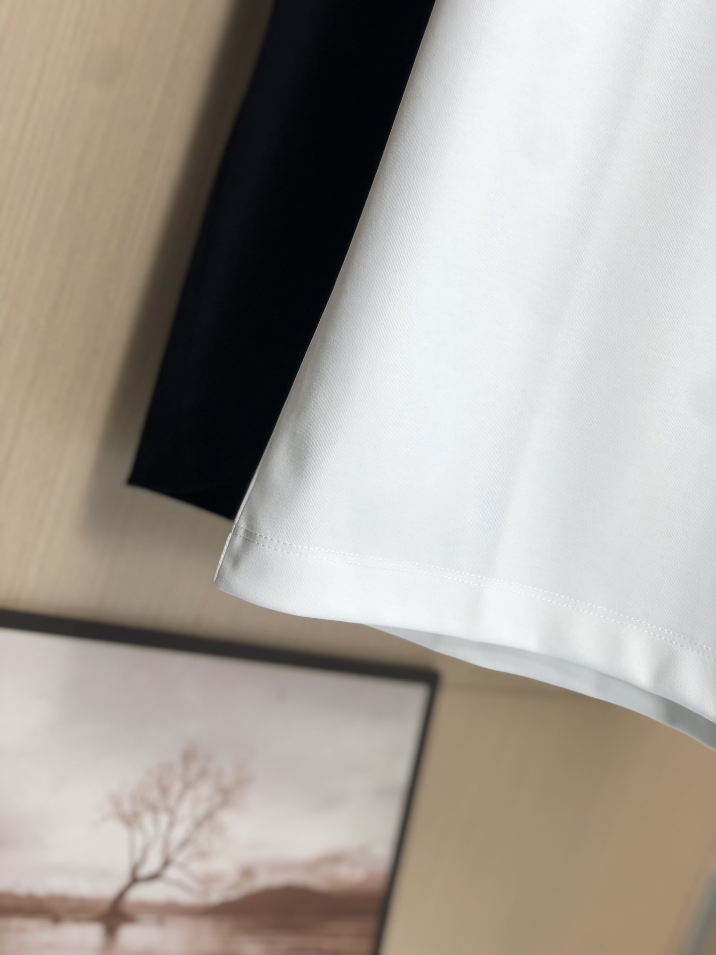 ヴァレンティノ「Valentino」2025春夏新作半袖クルーネックTシャツ