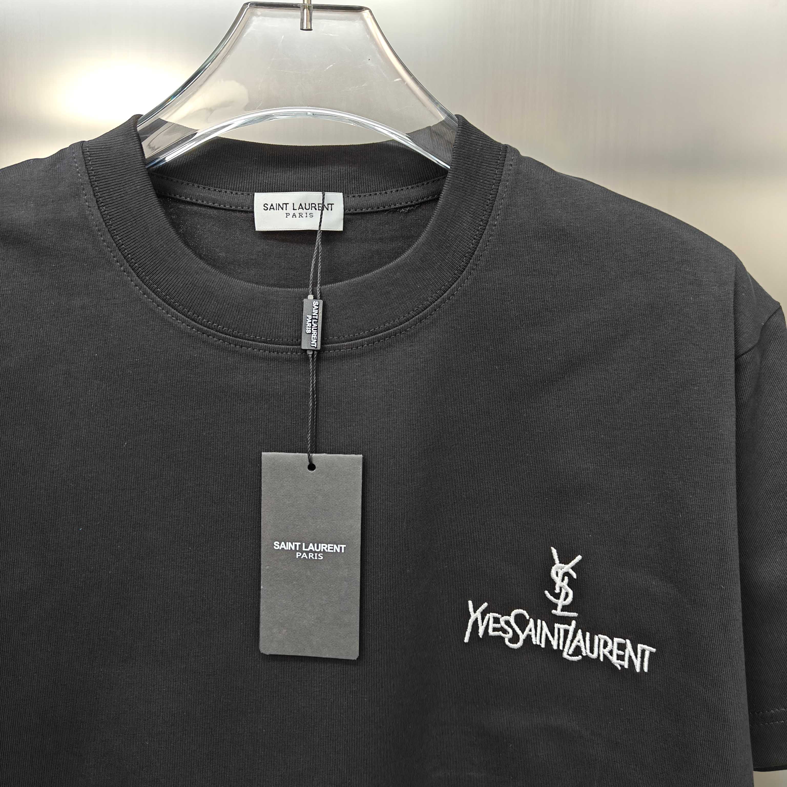 サンローラン「Saint Laurent」2025SS ユニセックス ショートスリーブTシャツ