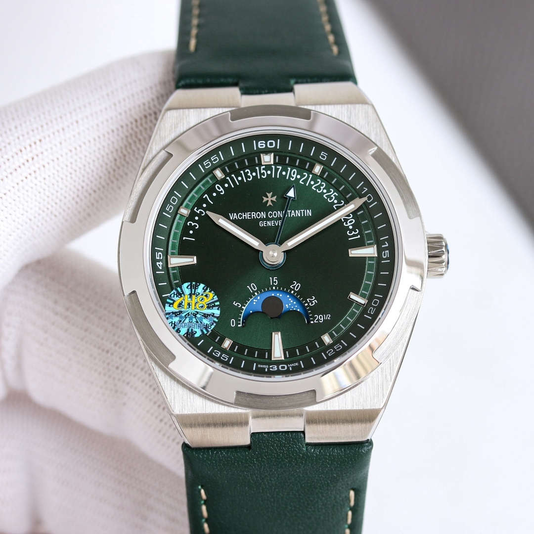 ヴァシュロン・コンスタンタン［Vacheron Constantin］Overseas Moon Phase Retrograde 腕時計41MM