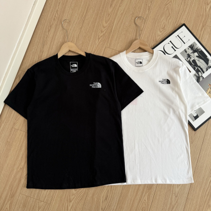 ザ・ノースフェイス「The North Face」 マウンテンシルエット アメリカンヴィンテージTシャツ